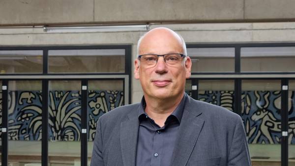 Dekan Ralph Hartmann